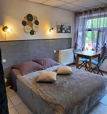 D'hôtes Au Pays Des Etangs 3*